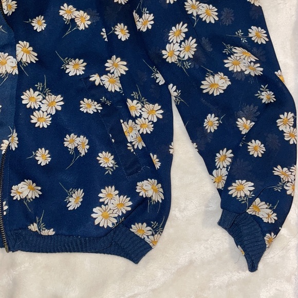 About a Girl semi sheer bomber jacket - Picture 4 of 5